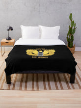 Load image into Gallery viewer, Army - Emblem - Warrant Officer - CW3 - 2 Throw Blanket
