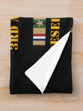 Load image into Gallery viewer, Army - 4th Bn, 32nd Armor - 3rd Armored Divi - Desert Storm Veteran Throw Blanket
