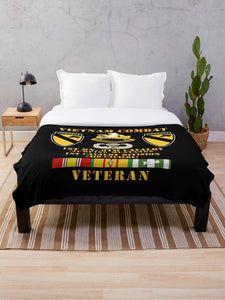 Army - Vietnam Combat Vet w 1st Bn 8th Cav 1st Cav - Jumping Mustangs - Hat Throw Blanket