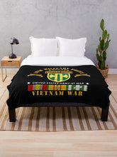 Load image into Gallery viewer, Army - 18th MP Brigade - Sentry Dogs Tab - Vietnam w VN SVC Throw Blanket
