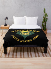 Load image into Gallery viewer, Army - Specialist 5th Class - SP5 - Combat Veteran Throw Blanket
